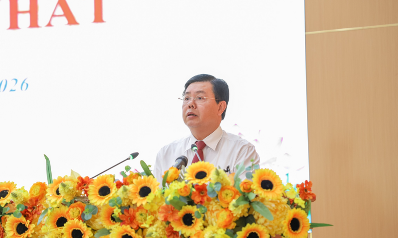 Bí thư Tỉnh uỷ An Giang Nguyễn Tiến Hải phát biểu tại phiên họp. Ảnh: Nhật Huy.