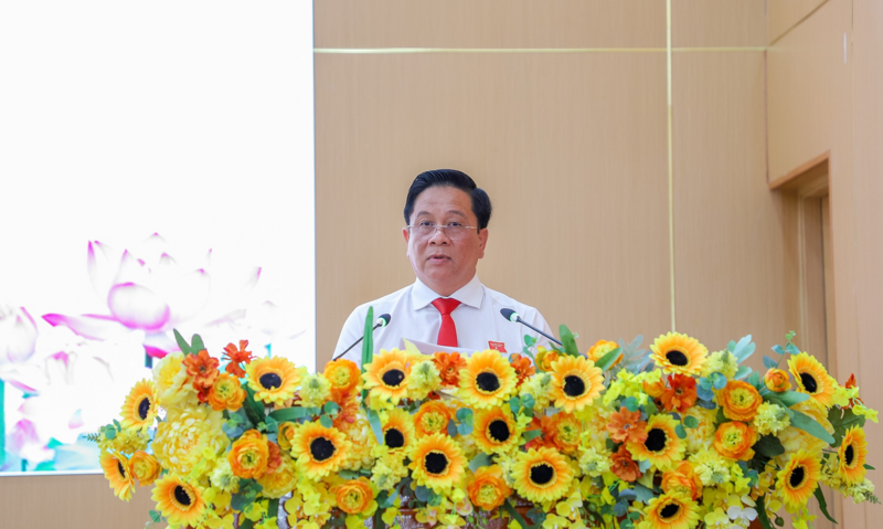 Ông Hồ Văn Mừng được bầu làm Chủ tịch UBND tỉnh An Giang. Ảnh: Nhật Huy.