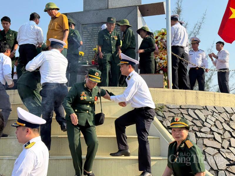 Hoạt động về nguồn, tri ân luôn được Lữ đoàn Đặc công Hải quân 126 quan tâm và tổ chức thường niên.