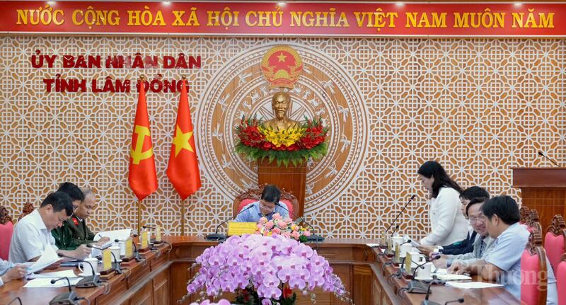Quang cảnh buổi làm việc. Ảnh: Minh An