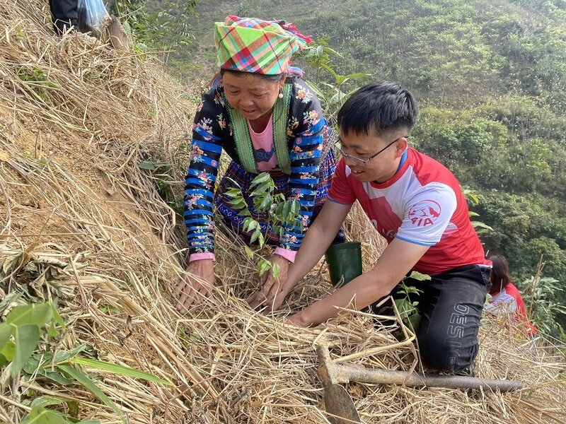 Dự án "Ước mơ triệu cây xanh" do A Cải sáng lập ngày càng lan tỏa đến nhiều người. Ảnh: NVCC