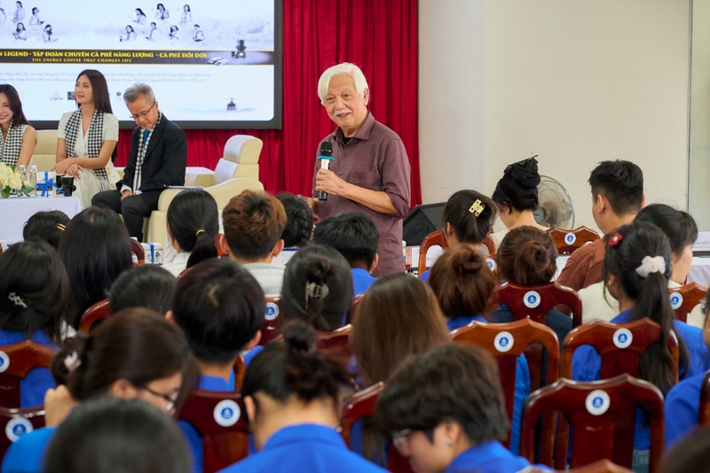 Nhà sử học Dương Trung Quốc - người đồng hành cùng "Hành trình từ trái tim" ngay những ngày đầu.