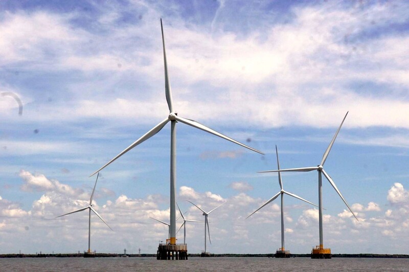 Cà Mau có tiềm năng rất lớn từ năng lượng tái tạo với khoảng 4.950-11.450 MW điện gió và điện mặt trời. Ảnh: Nhật Hồ