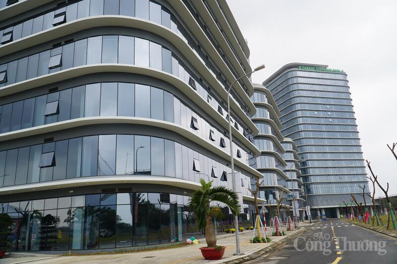 TP. Đà Nẵng đầu tư hơn 200 tỷ đồng xây hạ tầng tính toán tại khu công viên phần mềm số 2 phục vụ nghiên cứu và phát triển vi mạch bán dẫn và AI