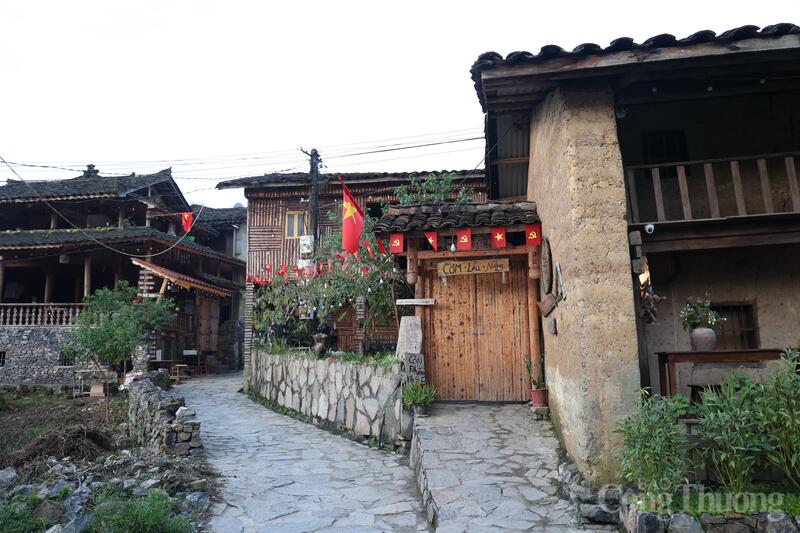 Để phát triển bền vững, Lũng Cú định hướng phát triển du lịch gắn với các giải pháp “xanh”, thân thiện với môi trường, tiếp tục triển khai bản đồ du lịch thông minh.