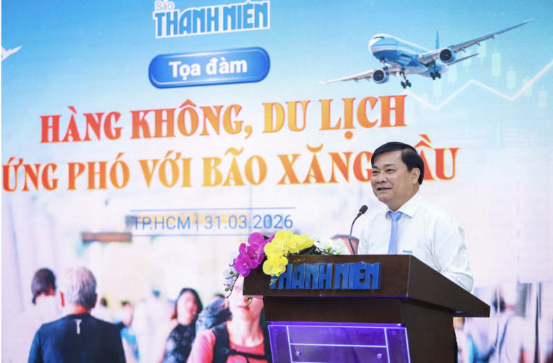 Ông Nguyễn Ngọc Toàn, Tổng Biên tập Báo Thanh Niên phát biểu tại toạ đàm. Ảnh: Nhật Thịnh