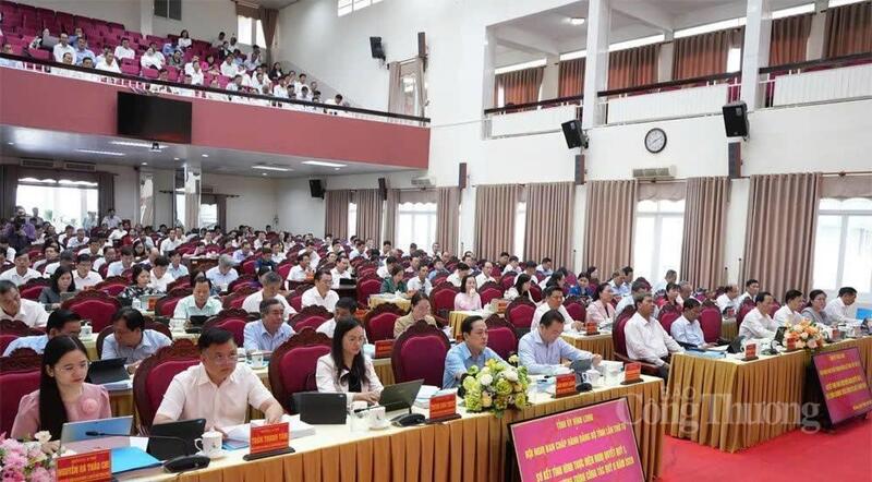 Quang cảnh hội nghị.