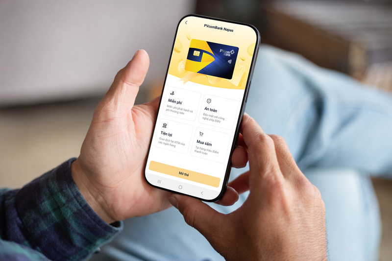 Dễ dàng mở thẻ thanh toán PVcomBank và tận hưởng hệ sinh thái đa tiện ích trên ứng dụng PVConnect.
