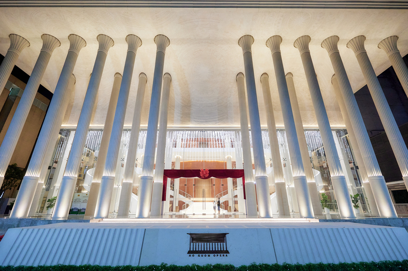 Nhà hát Hồ Gươm – Thánh đường nghệ thuật đẳng cấp giữa lòng Thủ đô. Ảnh: Ánh Dương