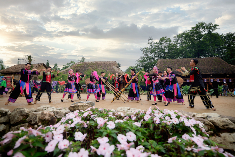 Các show diễn kết nối văn hóa nghệ thuật với trải nghiệm du lịch gắn với từng điểm đến. Ảnh: Ánh Dương