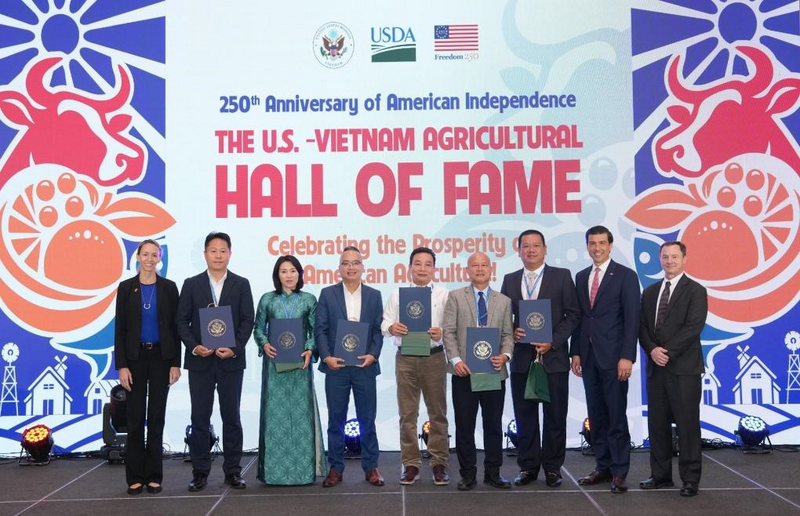 Tập đoàn Nguyên liệu Á Châu được vinh danh tại Giải thưởng Danh vọng thương mại Nông sản Hoa Kỳ - Việt Nam.