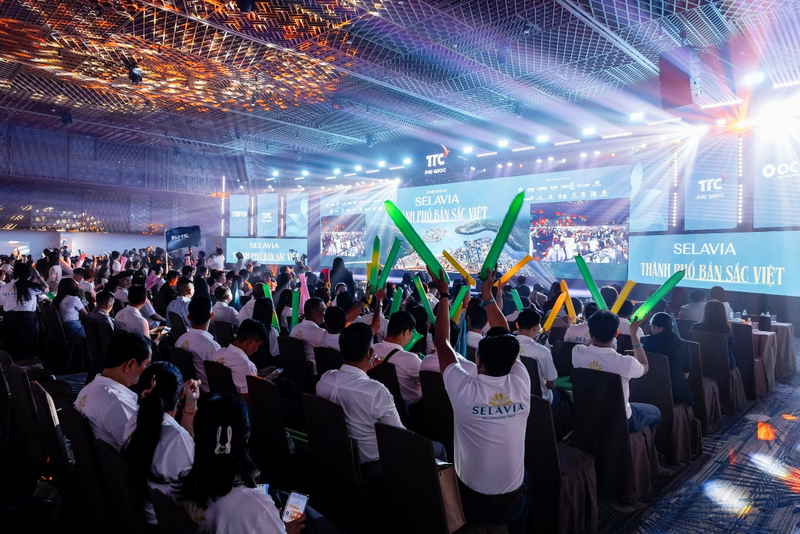 Sự kiện Kick-off Selavia diễn ra trong không khí bùng nổ và đầy khí thế.