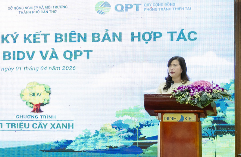 Bà Nguyễn Thị Ngọc Diệp - Phó Chủ tịch UBND thành phố Cần Thơ - phát biểu tại lễ ký kết