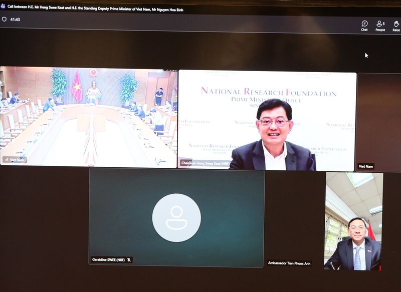 Ông Vương Thụy Kiệt đã trao đổi nhiều ý kiến cụ thể liên quan đến dự thảo chiến lược phát triển của VIFC. Ảnh: VGP/Nguyễn Hoàng