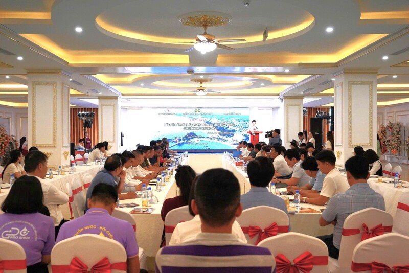 Toàn cảnh buổi toạ đàm. Ảnh: Mai Liễu