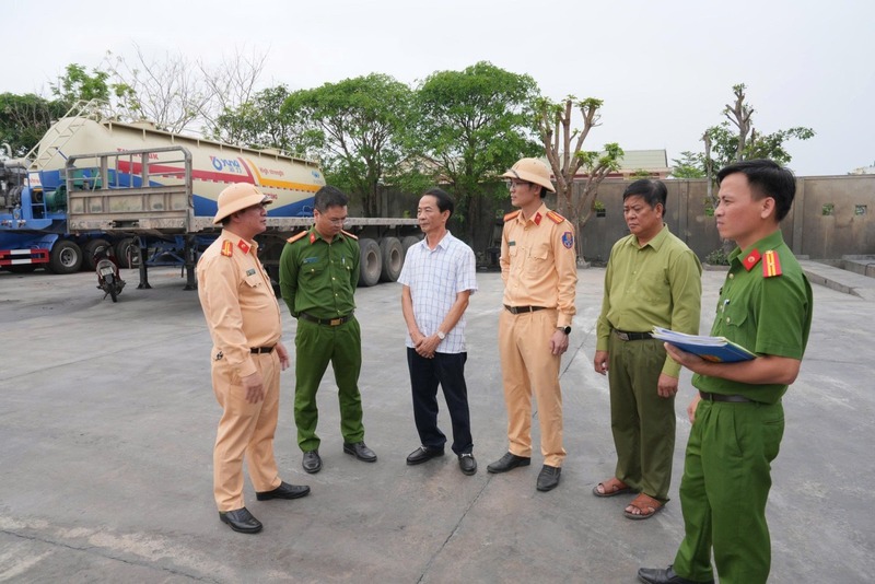 Tại doanh nghiệp vận tải, việc rà soát cũng nhận được sự phối hợp tích cực