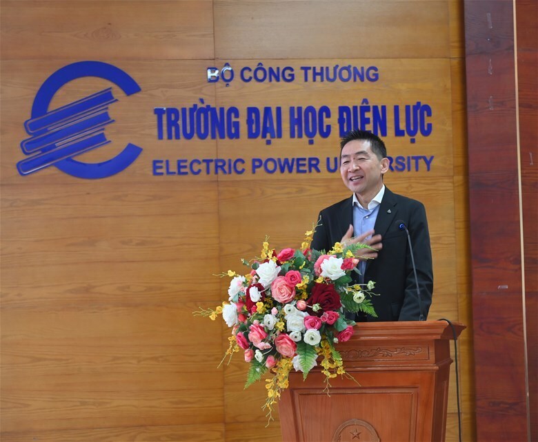 Ông Yanagawa Tomoki - Tổng Giám đốc Công ty TNHH Mitsubishi Motors Việt Nam.