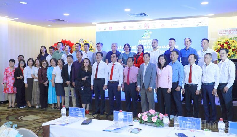 Đại biểu tham dự sự kiện. Ảnh: Minh Khuê.