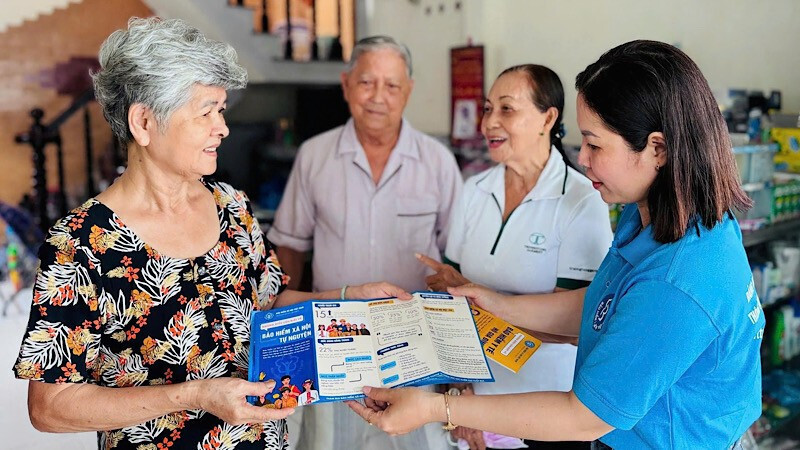 Bảo hiểm hưu trí bổ sung là loại hình bảo hiểm mang tính tự nguyện, hoạt động theo nguyên tắc thị trường. Ảnh minh họa