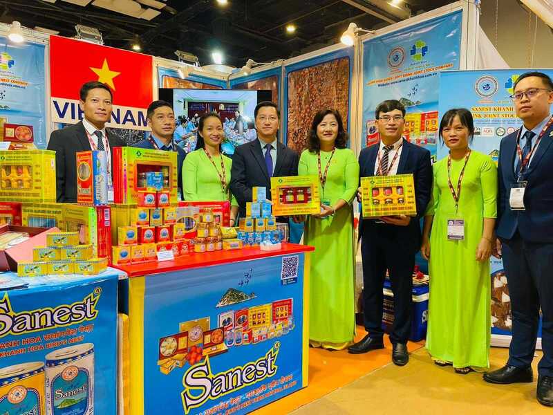 Bộ Công Thương giữ vai trò đầu mối kết nối đưa hàng Việt ra thị trường nước ngoài. Ảnh minh hoạ