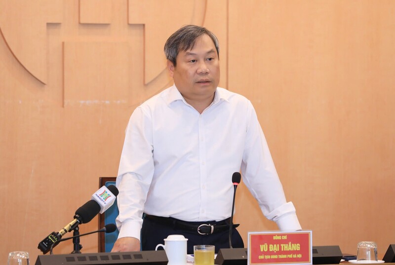 Chủ tịch UBND TP Hà Nội Vũ Đại Thắng phát biểu tại phiên họp. Ảnh: Linh Phạm