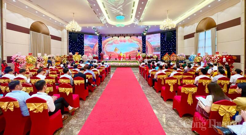 Toàn cảnh Đại hội thành lập Hội Doanh nghiệp xã Hoằng Tiến. Ảnh: Ngô Nhung