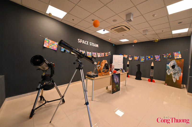 Phòng học dành cho các bạn nhỏ đam mê bộ môn vũ trụ.