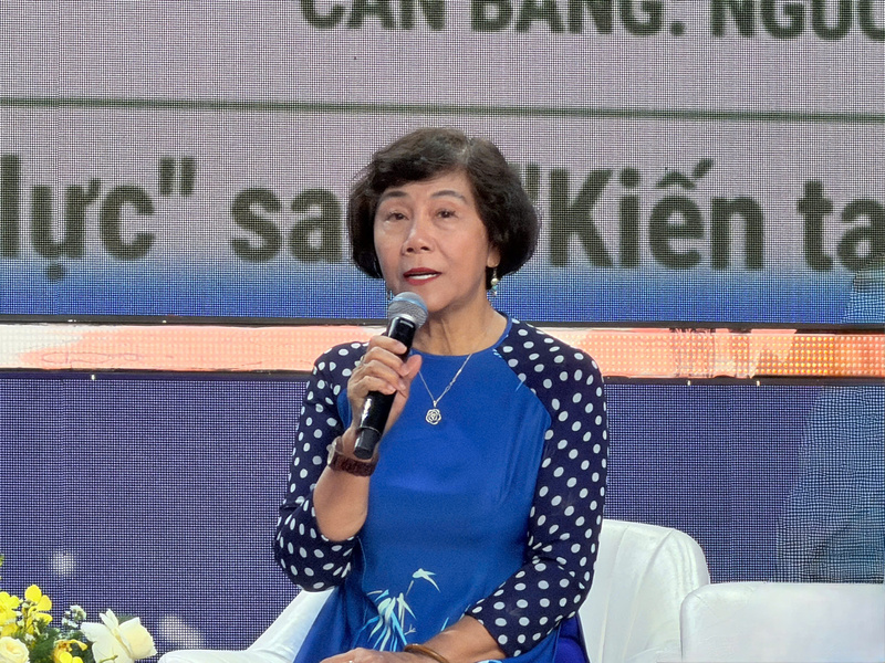 TS. Nguyễn Thị Hậu chia sẻ quan điểm về bảo tồn di sản tại buổi talkshow. Ảnh: Minh Anh