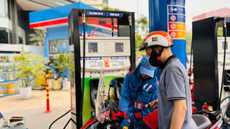 Người tiêu dùng phản hồi tích cực với xăng E10 - 2