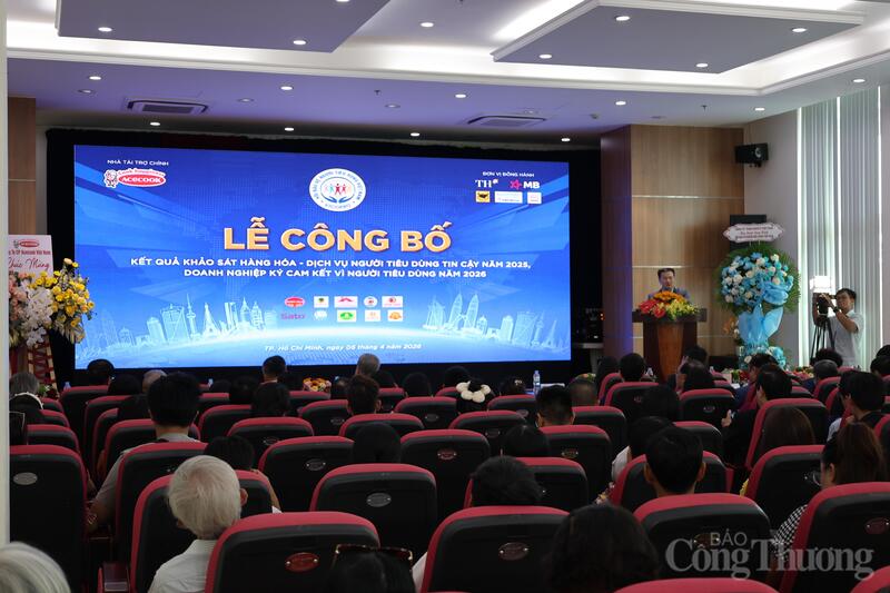 Quang cảnh buổi lễ.