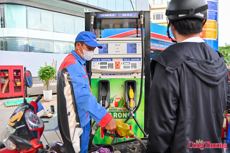 Theo các chuyên gia, việc người dân từng bước làm quen với xăng E10 là tín hiệu tích cực trong lộ trình phát triển nhiên liệu sinh học tại Việt Nam. Trước đó, xăng E5 đã được triển khai rộng rãi và tạo nền tảng cho việc nâng tỷ lệ ethanol trong xăng.