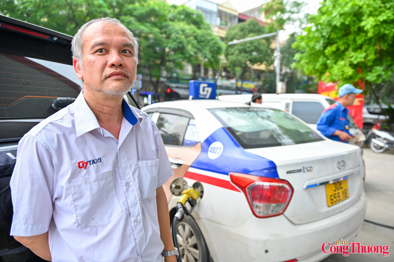 Anh Sơn, lái xe thuộc taxi G7 chia sẻ: “Trước đây tôi đã quen dùng xăng E5 nên khi chuyển sang E10 cũng không gặp nhiều bỡ ngỡ. Xe vận hành ổn định, không có khác biệt lớn. Nếu loại xăng này giúp giảm ô nhiễm thì tôi hoàn toàn ủng hộ”.