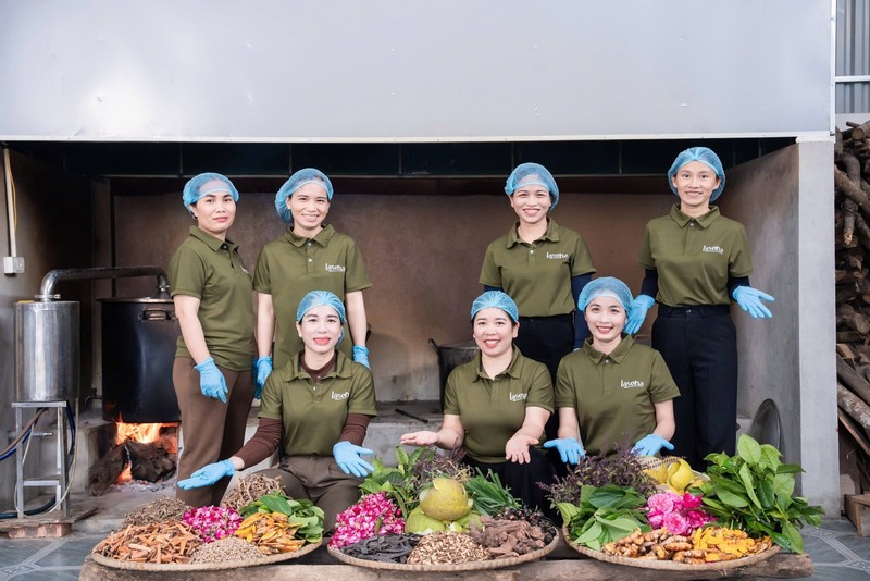 Các dòng sản phẩm OCOP của địa phương cũng được tiêu thụ mạnh trong quý I/2026