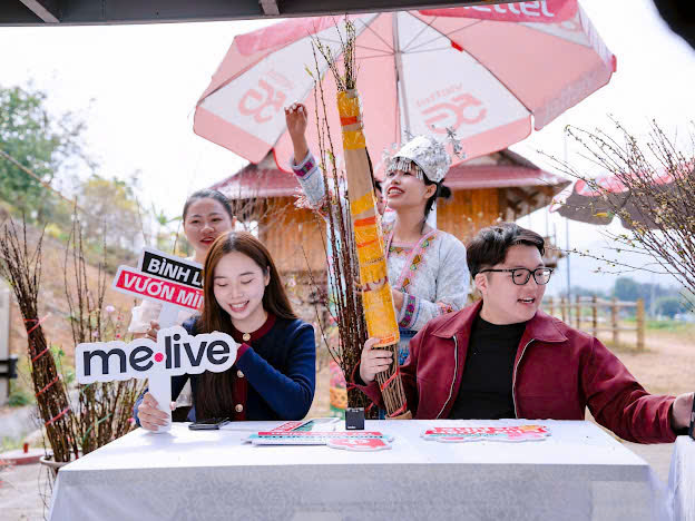 Chị Dung cho biết, thương mại điện tử không chỉ là kênh bán hàng, mà là cơ hội để một cô gái từ đồng bằng lên miền núi vượt qua giới hạn của bản thân, tìm thấy giá trị mới