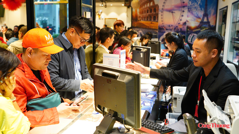 Giá bạc phục hồi rõ nét, xu hướng dài hạn khả quan nhưng ngắn hạn giằng co. Ảnh: Thái Mạnh