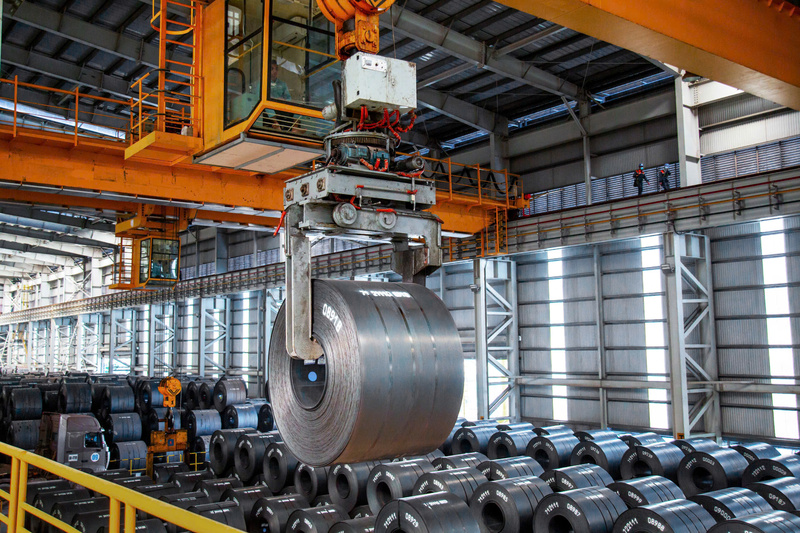 Việc thúc đẩy chuyển đổi năng lượng theo hướng xanh, sạch, thông minh được xem là giải pháp quan trọng trong phát triển công nghiệp của tỉnh Quảng Ngãi. Ảnh: Nguyễn Dương