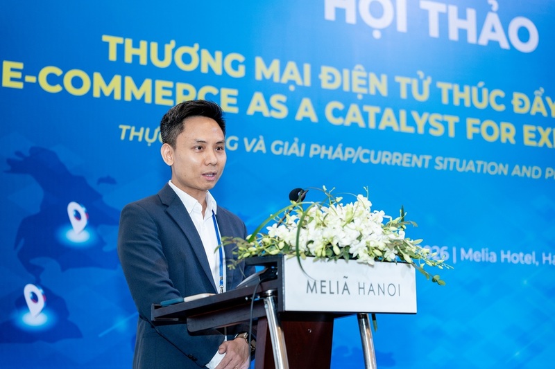 Ông Trần Trọng Tuyến, Phó Chủ tịch Hiệp hội Thương mại điện tử Việt Nam phát biểu tại hội thảo.