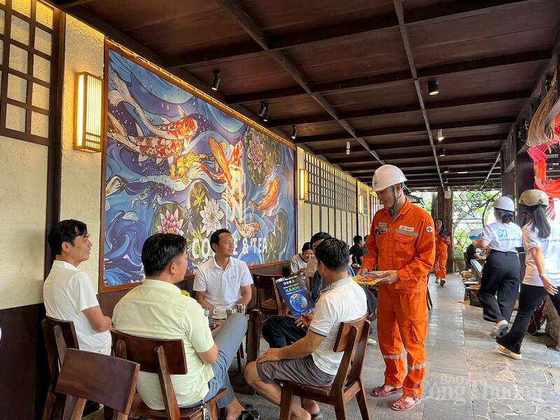 Ý thức sử dụng điện của mỗi cá nhân, hộ gia đình và doanh nghiệp chính là "nguồn điện dự phòng" quý giá nhất.