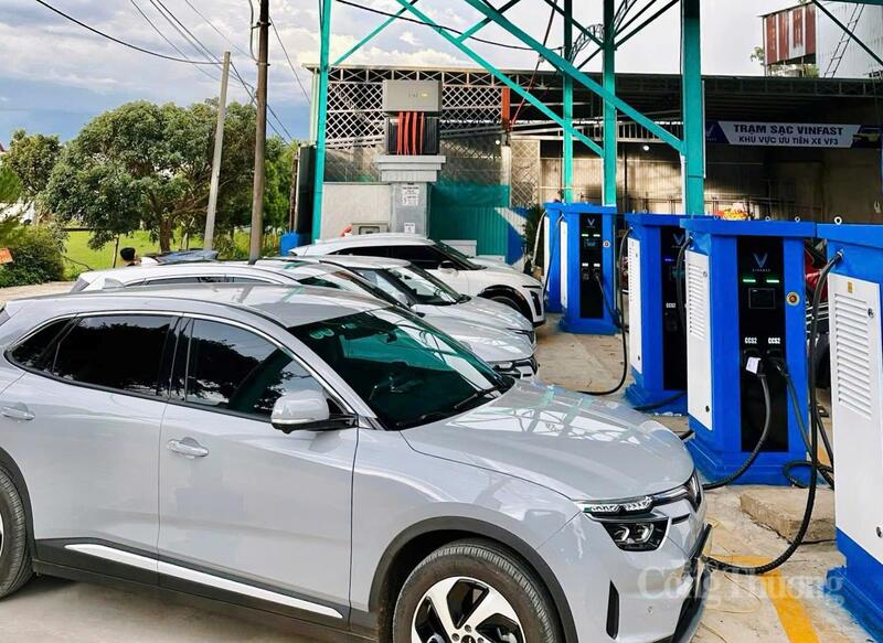 Xu hướng sử dụng phương tiện điện, phương tiện tiết kiệm nhiên liệu cũng đang dần hình thành, nhất là tại khu vực đô thị.