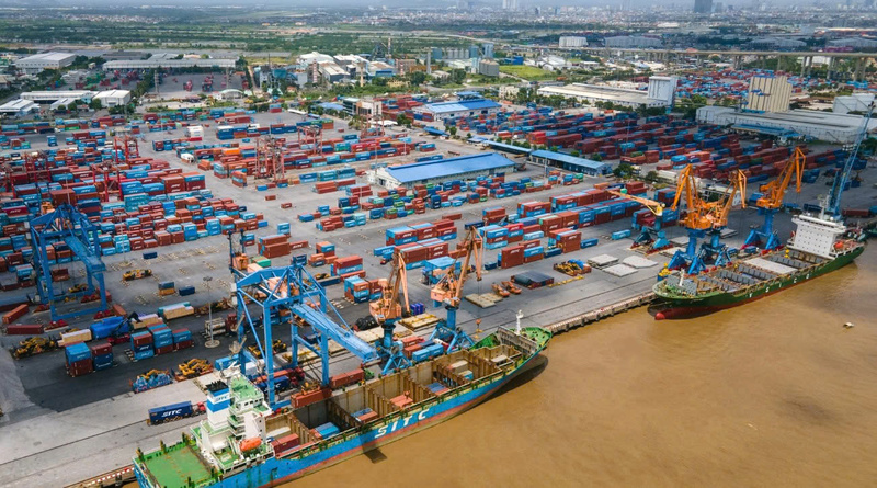 Lợi thế về vị trí địa lý cũng mở ra nhiều cơ hội hợp tác giữa Việt Nam - Trung Quốc trong lĩnh vực logistics, đặc biệt là vận tải biển. Ảnh: Hoàng Anh