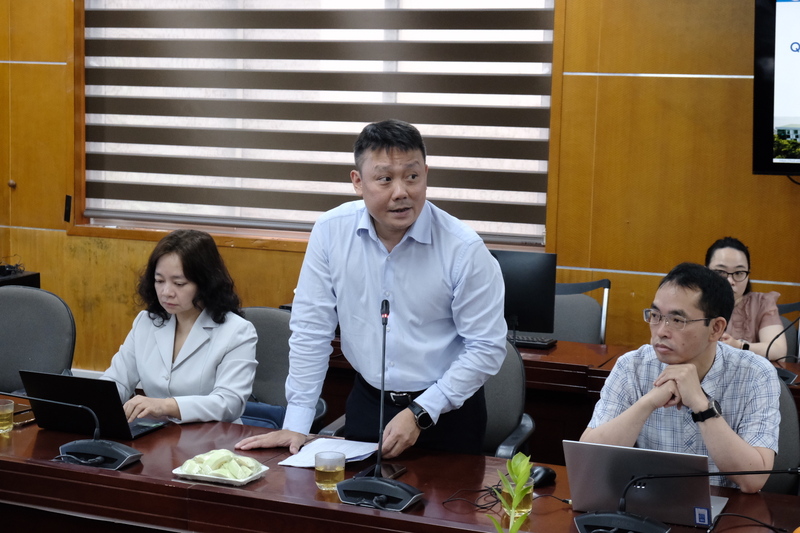 Ông Nguyễn Quang Hồng, Phó Vụ trưởng Vụ Tổ chức cán bộ phái biểu khai mạc khóa học.