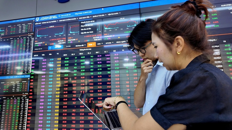 Sau nhịp giảm mạnh, định giá thị trường được xem tương đối hợp lý khi xét đến triển vọng tăng trưởng dài hạn, quy mô GDP năm 2026. Ảnh minh hoạ