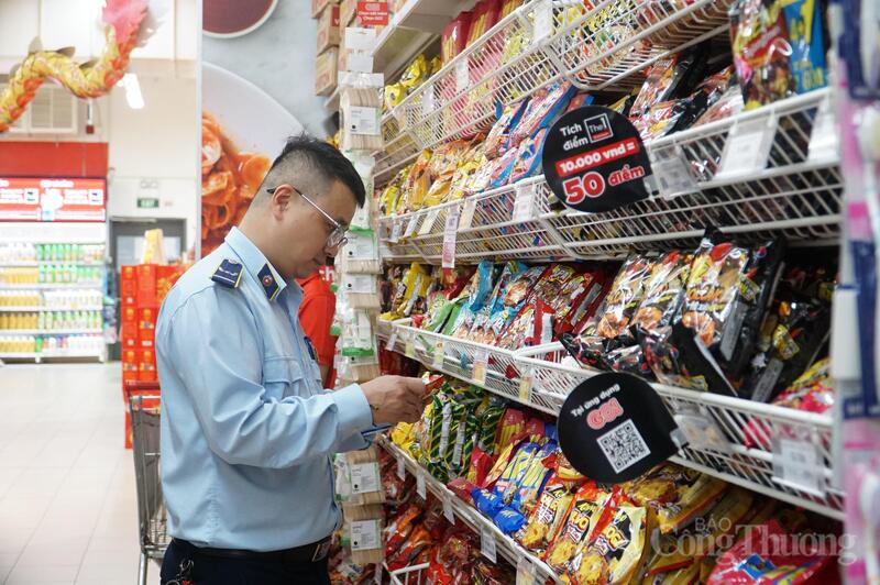 3 tháng đầu năm 2026, lực lượng quản lý thị trường Đà Nẵng đã xử lý gần 300 vụ vi phạm