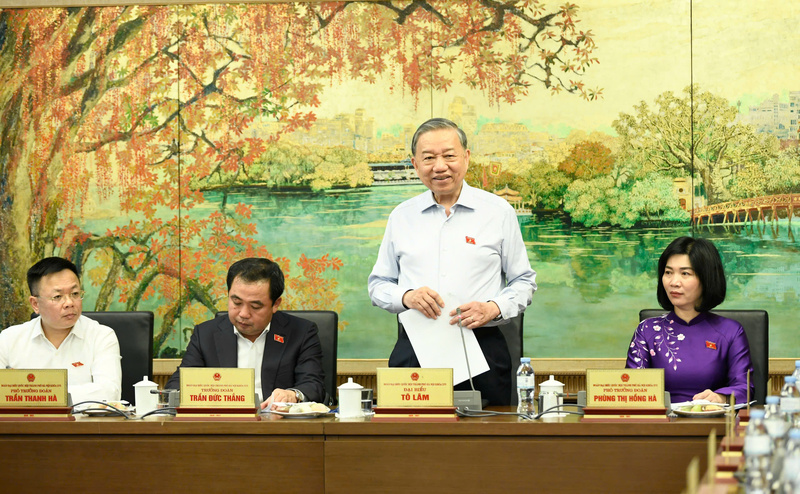 Tổng Bí thư, Chủ tịch nước Tô Lâm cho rằng, việc sửa đổi Luật Thủ đô là bước đi có ý nghĩa chiến lược nhằm kiến tạo một mô hình thể chế phát triển mới cho Thủ đô Hà Nội.