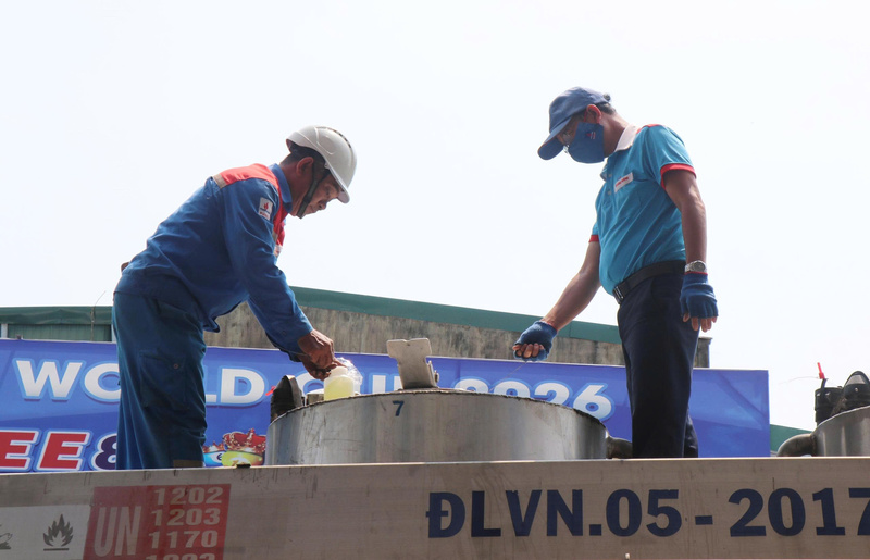 Theo kế hoạch, từ ngày 1/6/2026, 100% hệ thống phân phối của Petrolimex Quảng Ngãi sẽ chuyển đổi hoàn toàn sang kinh doanh xăng E10. Ảnh: Tuệ Lâm