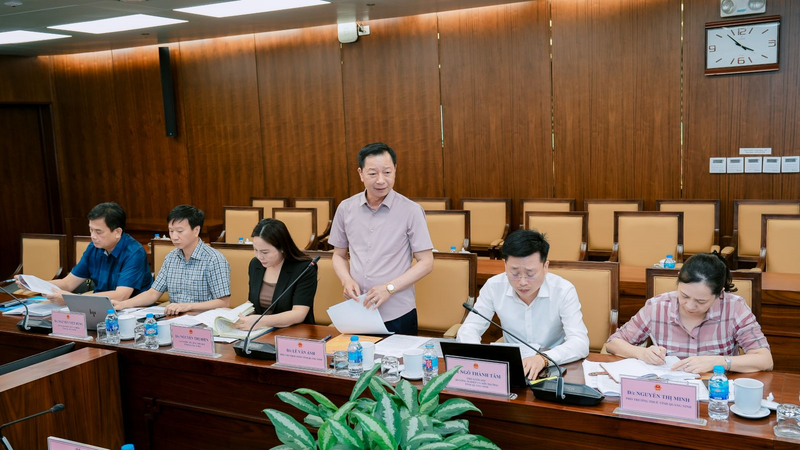 Đồng chí Lê Văn Ánh, Phó Chủ tịch Ủy ban nhân dân tỉnh Quảng Ninh nhấn mạnh vai trò đặc biệt quan trọng của TKV đối với tăng trưởng kinh tế của tỉnh. Ảnh: TKV