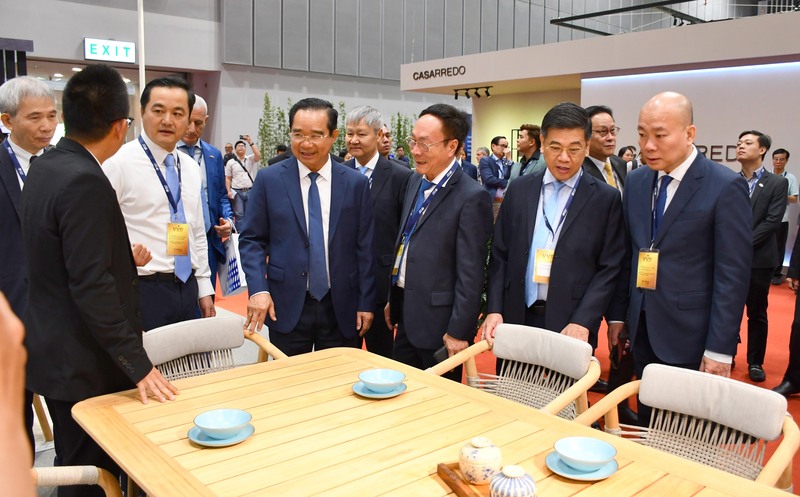 Lĩnh vực thương mại, dịch vụ tăng trưởng hơn 13% tiếp tục đóng vai trò trụ cột, góp phần quan trọng đưa GRDP của TP. Hồ Chí Minh đạt mức tăng trưởng cao nhất trong 5 năm gần đây. Ảnh: Minh Khuê.