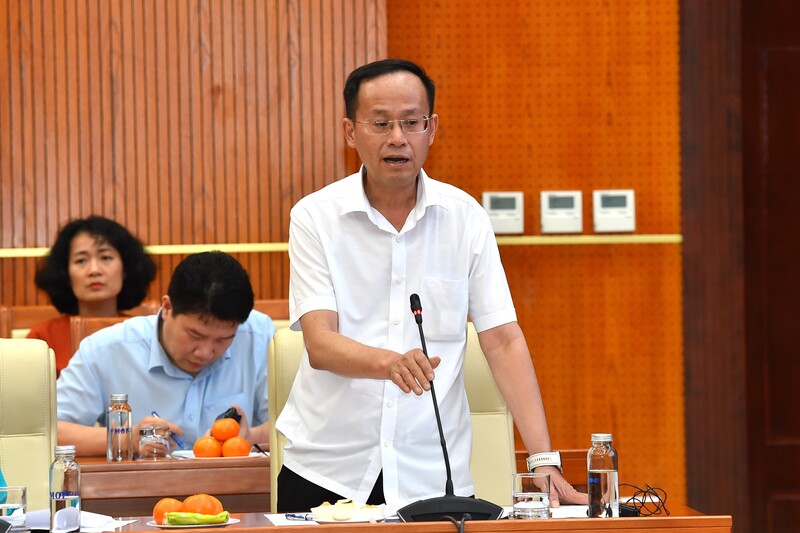 Ông Lưu Đức Huy - Phó Cục trưởng Cục Chính sách thuế (Bộ Tài chính) trả lời tại họp báo. Ảnh: BTC