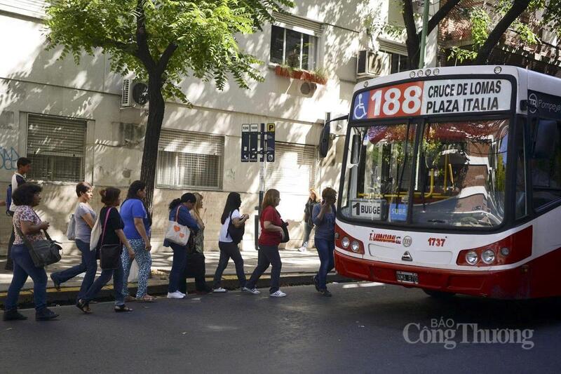 Giá năng lượng tăng cao do xung đột Trung Đông đang ảnh hưởng đến đáng kể đến nền kinh tế Argentina.