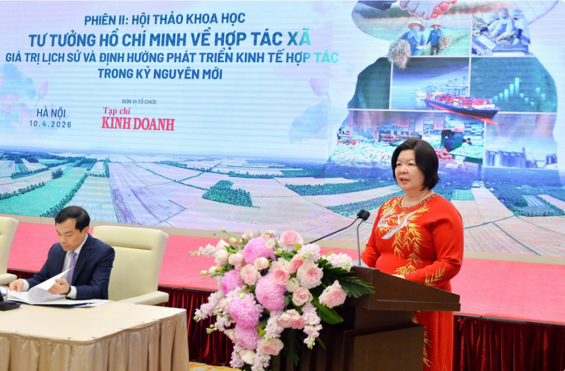 Chủ tịch Liên minh Hợp tác xã Việt Nam Cao Xuân Thu Vân phát biểu tại hội thảo. Ảnh: N.H